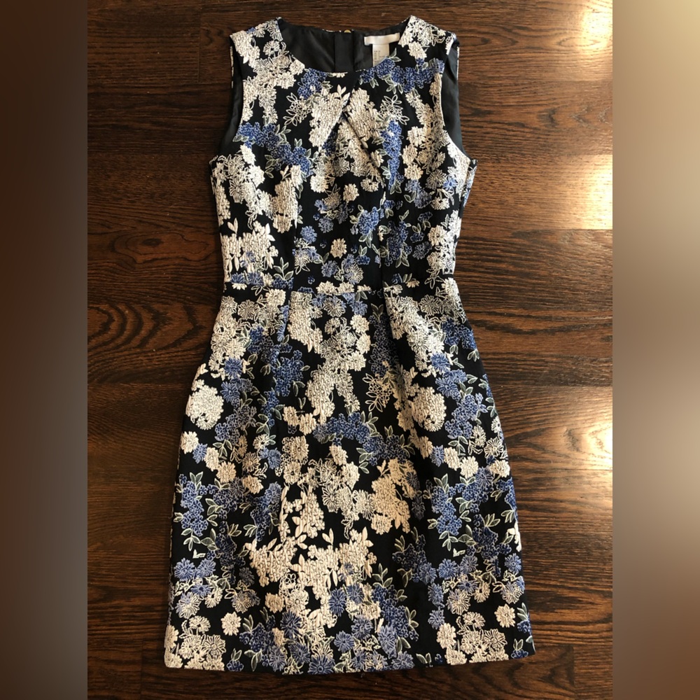 H&M Black and Blue Floral Dress NWOT Size 2